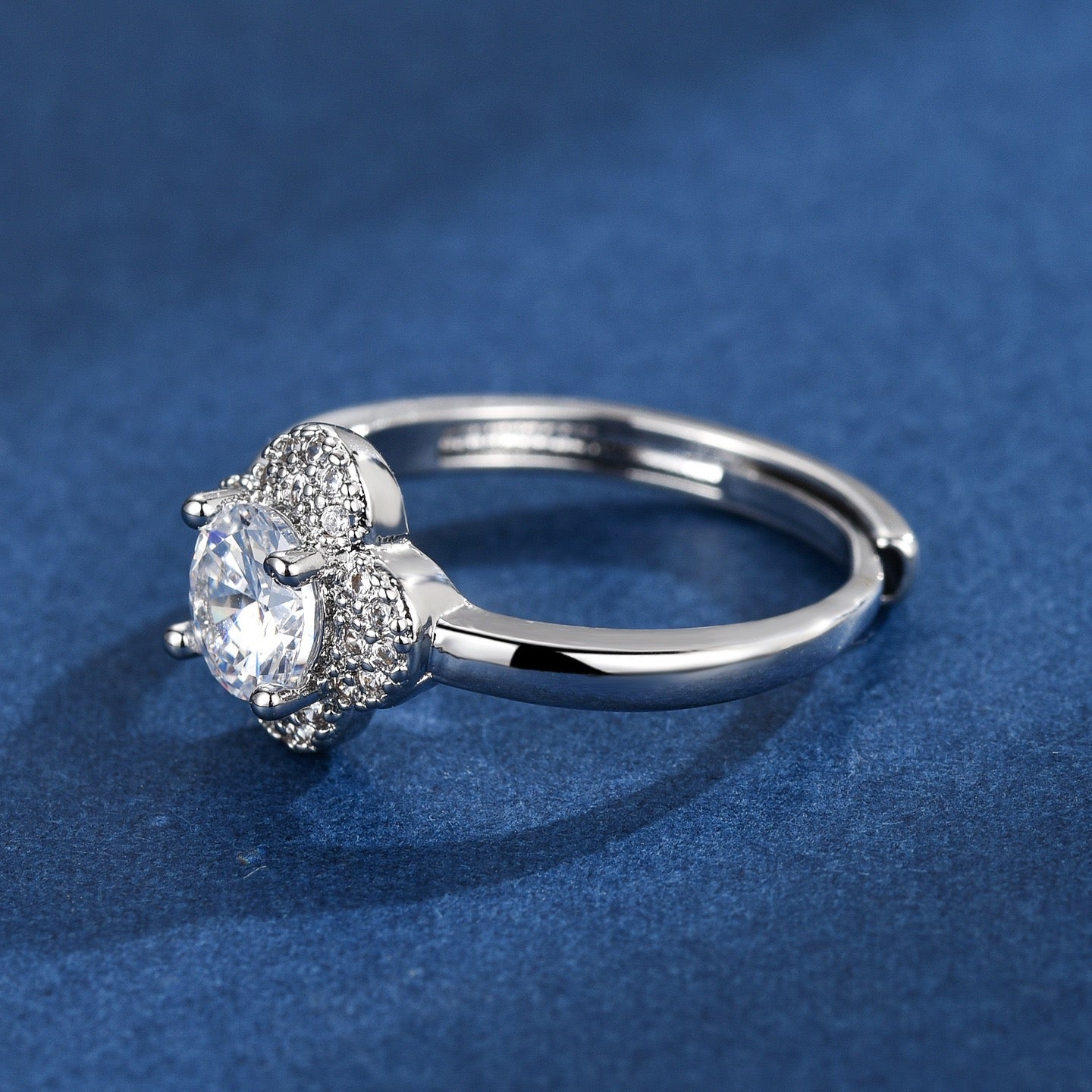 Silver Lucky Clover Ring