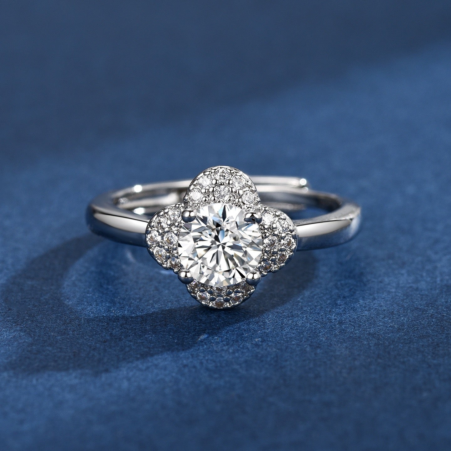 Silver Lucky Clover Ring