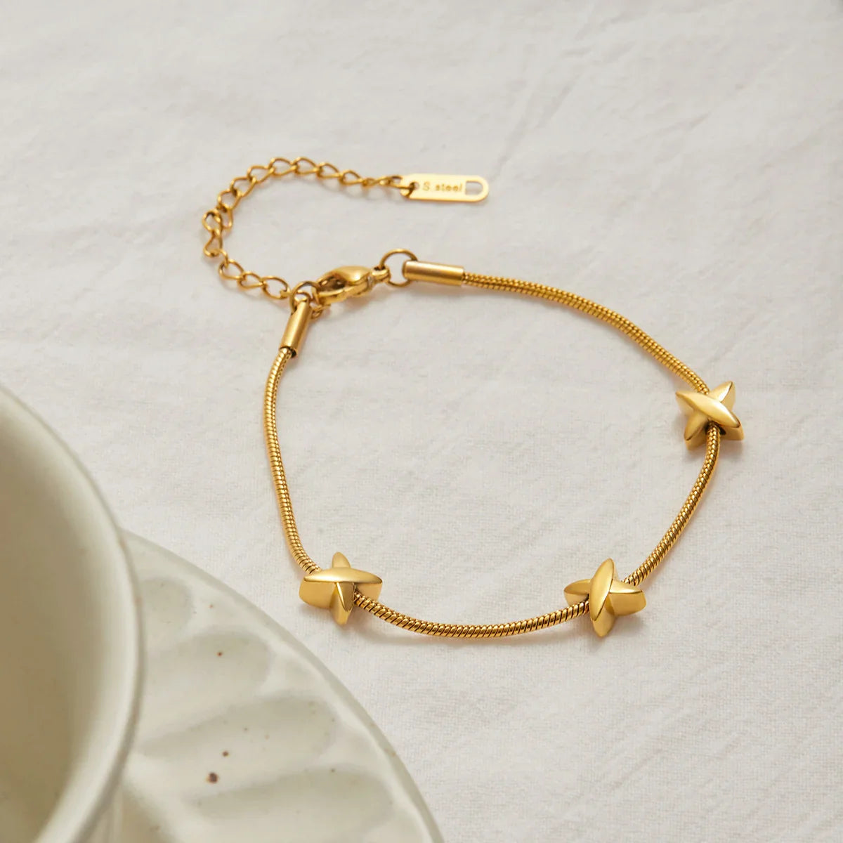 Brienne Diamond Cross Herringbone Bracelet